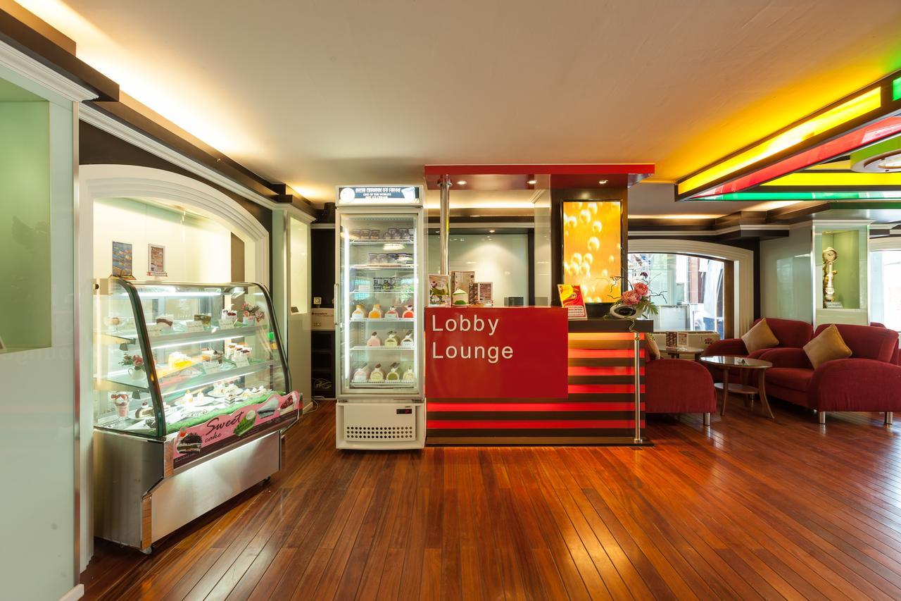 Vabua Asotel Bangkok Bagian luar foto